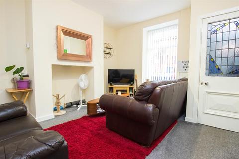 27 Gordon Street, Darwen, BB3 0EB