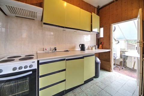 41 Belsize Avenue, London, N13 4TL