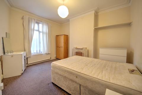 41 Belsize Avenue, London, N13 4TL