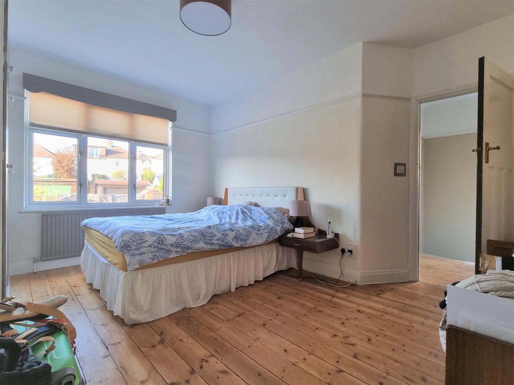 Heybridge Avenue, London, SW16 1 bed terraced house to rent £1,750