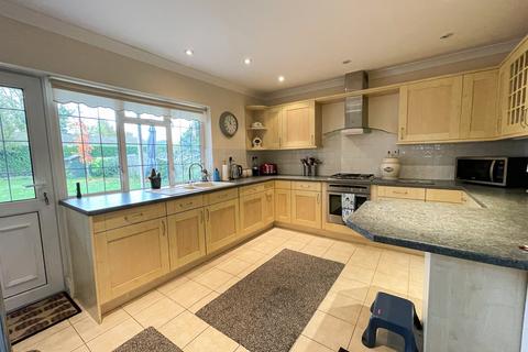 Cuckoodene Conifer Walk, Hereford, HR4 0SW