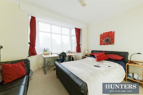 28 Romney Road, New Malden, KT3 5NN