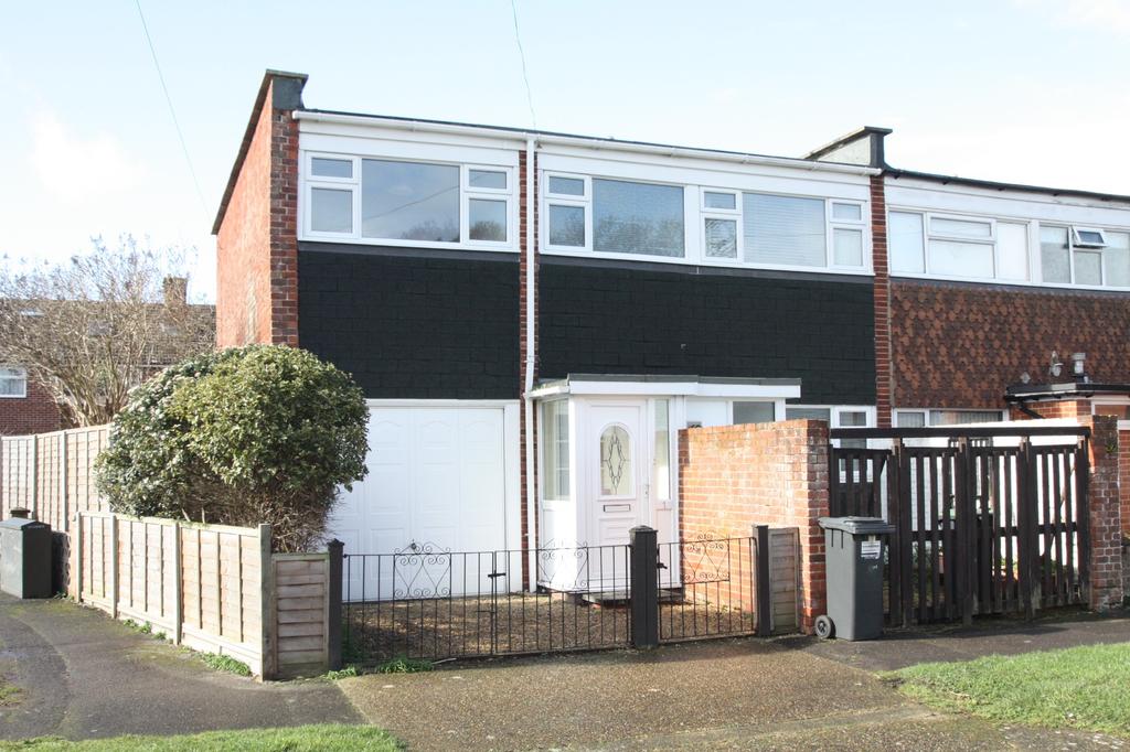 Gosport 4 bed semidetached house £195,000