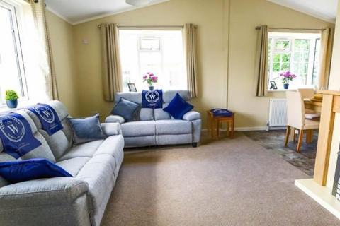 2 bedroom park home for sale - Saltmarshe Castle Residential Park, Bromyard, Herefordshire