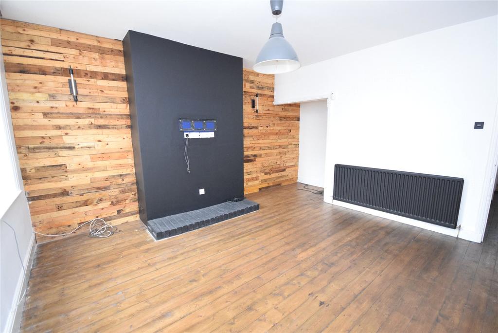 Westwood Street, Accrington, BB5 2 bed terraced house £575 pcm (£133 pw)