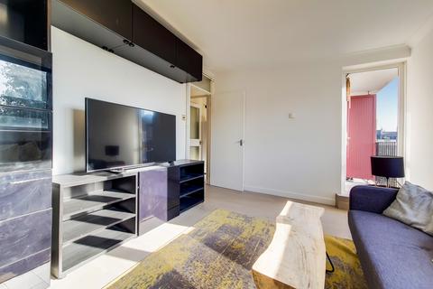 1 bedroom apartment to rent, Bazely Street, London, E14