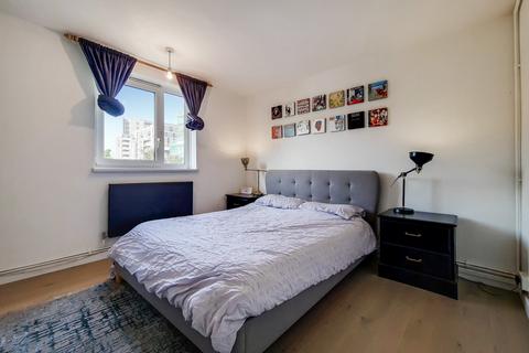 1 bedroom apartment to rent, Bazely Street, London, E14