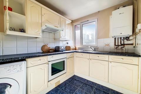 1 bedroom apartment to rent, Bazely Street, London, E14