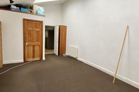 62 Stone Street, Llandovery, SA20 0JW