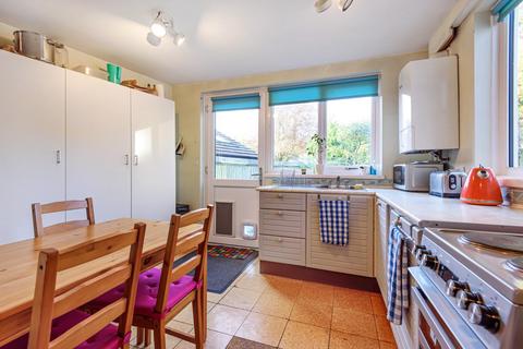 6 Tiepigs Lane, Bromley, BR2 7HJ