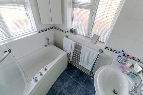 17 Albany Road, Enfield, EN3 5UB