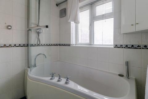 17 Albany Road, Enfield, EN3 5UB
