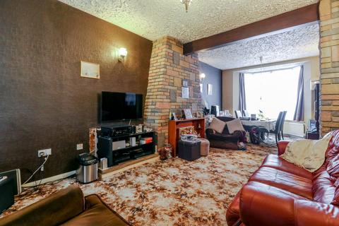 17 Albany Road, Enfield, EN3 5UB