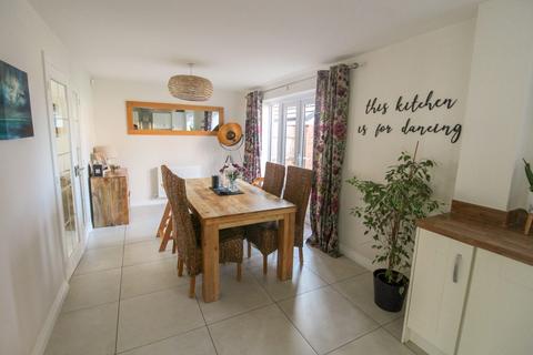 19 Watts Drive, Shifnal, TF11 8FQ