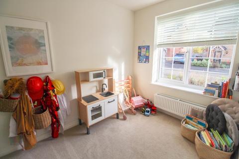 19 Watts Drive, Shifnal, TF11 8FQ