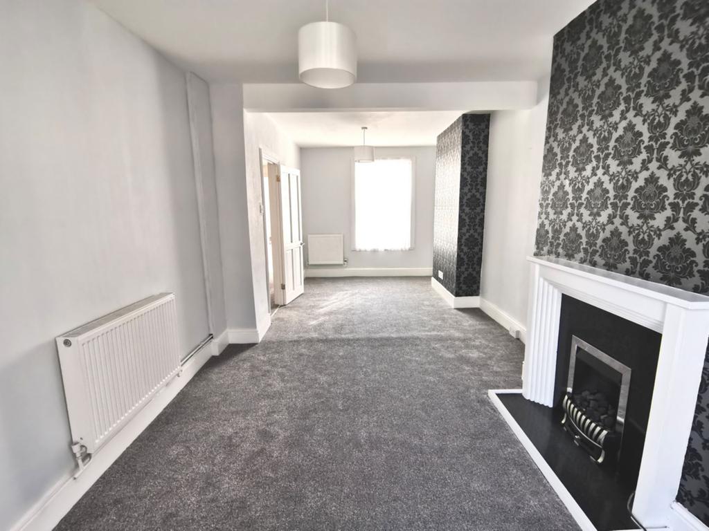 Marshall Street, Folkestone, CT19 2 bed house £210,000