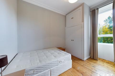 2 bedroom flat to rent, Heriothill Terrace, Canonmills, Edinburgh, EH7