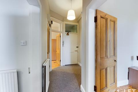 2 bedroom flat to rent, Heriothill Terrace, Canonmills, Edinburgh, EH7