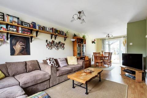 36 Bushy Close, Oxford, OX2 9SJ