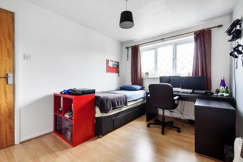 36 Bushy Close, Oxford, OX2 9SJ