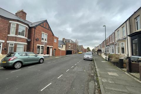 78 Broughton Road, South Shields, NE33 2RS