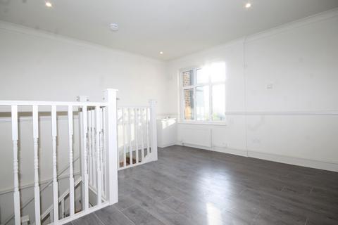 1 bedroom flat to rent, High Road, Wood Green, N22