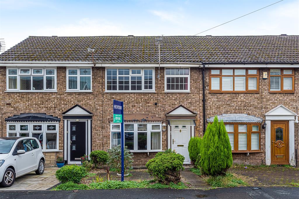 Pennine Grove, Leigh, WN7 5HU 3 bed semidetached house £110,000