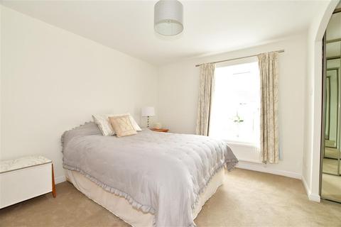 6 Beckford Way, Maidenbower, Crawley, RH10 7LT