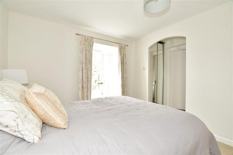 6 Beckford Way, Maidenbower, Crawley, RH10 7LT