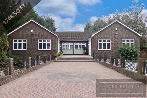 undefined, Hendon Avenue, Finchley central, London, N3