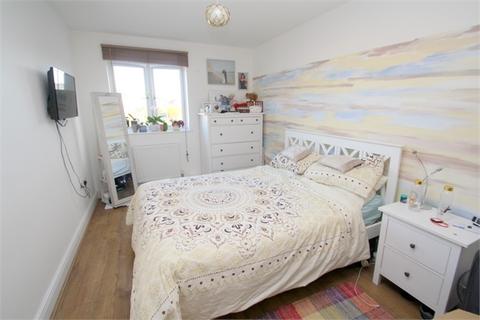 2 bedroom flat for sale - Beech House, 1 Stone Well Road, STAINES-UPON-THAMES, Surrey