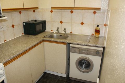 1 bedroom flat to rent, SPRING ROAD, Leeds