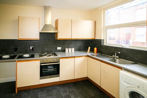 1 bedroom flat to rent, BURLEY ROAD, Leeds