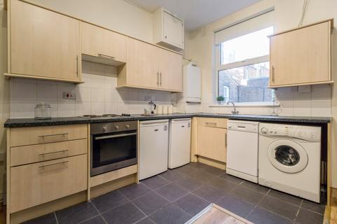 3 bedroom house to rent, BROOKFIELD ROAD, Leeds