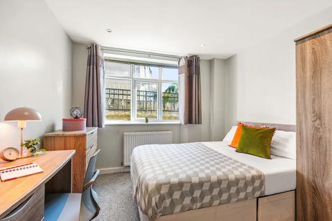 undefined, Cliff Road, Leeds