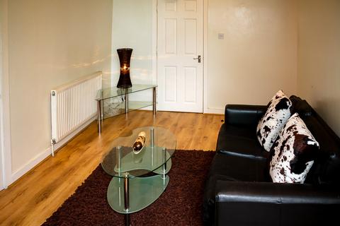 2 bedroom house to rent, Vinery Road, Leeds