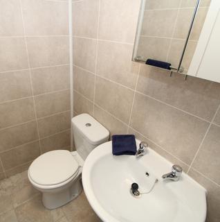 1 bedroom flat to rent, NORTH LANE, Leeds