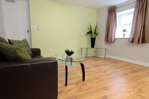 1 bedroom flat to rent, NORTH LANE, Leeds