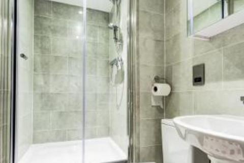 6 bedroom house to rent, BOSTON EXCHANGE COURT, Leeds