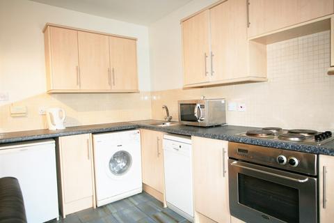 1 bedroom flat to rent, WOOD LANE, Leeds