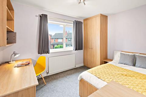 8 bedroom house to rent - STANMORE CRESCENT, Leeds