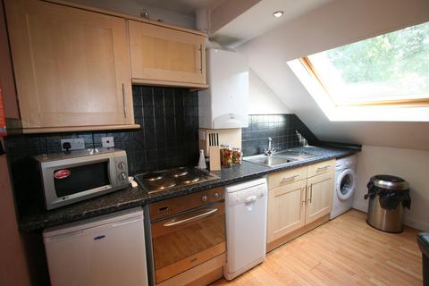 1 bedroom flat to rent, HYDE TERRACE, Leeds