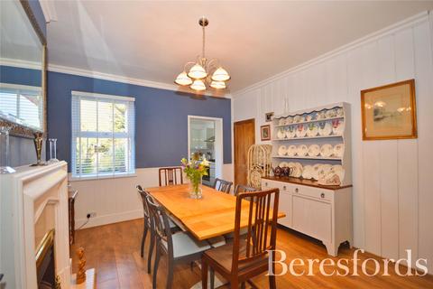 84 Willow Street, Romford, RM7 7LB