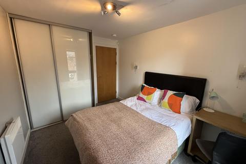 2 bedroom flat to rent, Cross Granby Terrace, Leeds