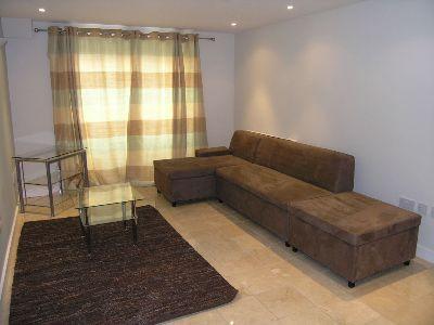 Apartment in Leeds, Beckett Park, Headingley - View 3