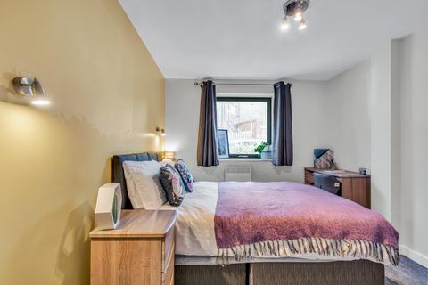 undefined, Cross Granby Terrace, Leeds