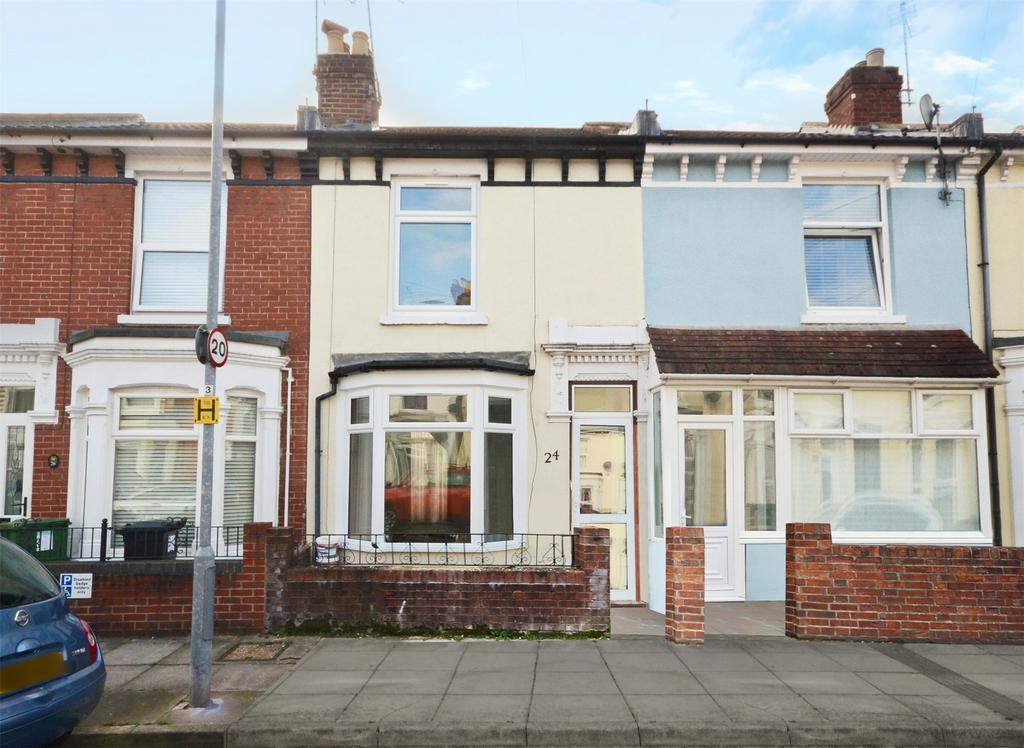 Tokio Road, Portsmouth, PO3 2 bed terraced house £220,000