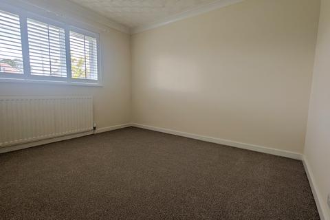 4 bedroom property to rent, North Baddesley   Upper Crescent Road   UNFURNISHED
