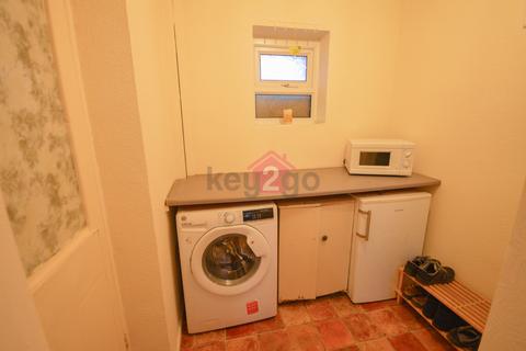 58 Dundas Road, Sheffield, S9 1SW