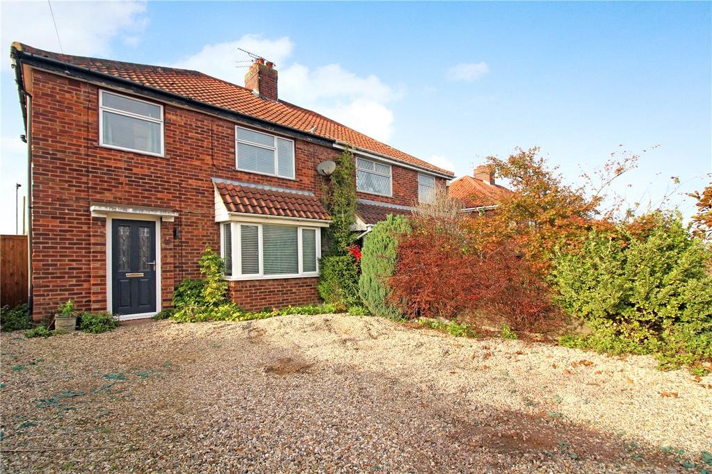 Heartsease Lane, Norwich, Norfolk, NR7 3 bed semidetached house £240,000